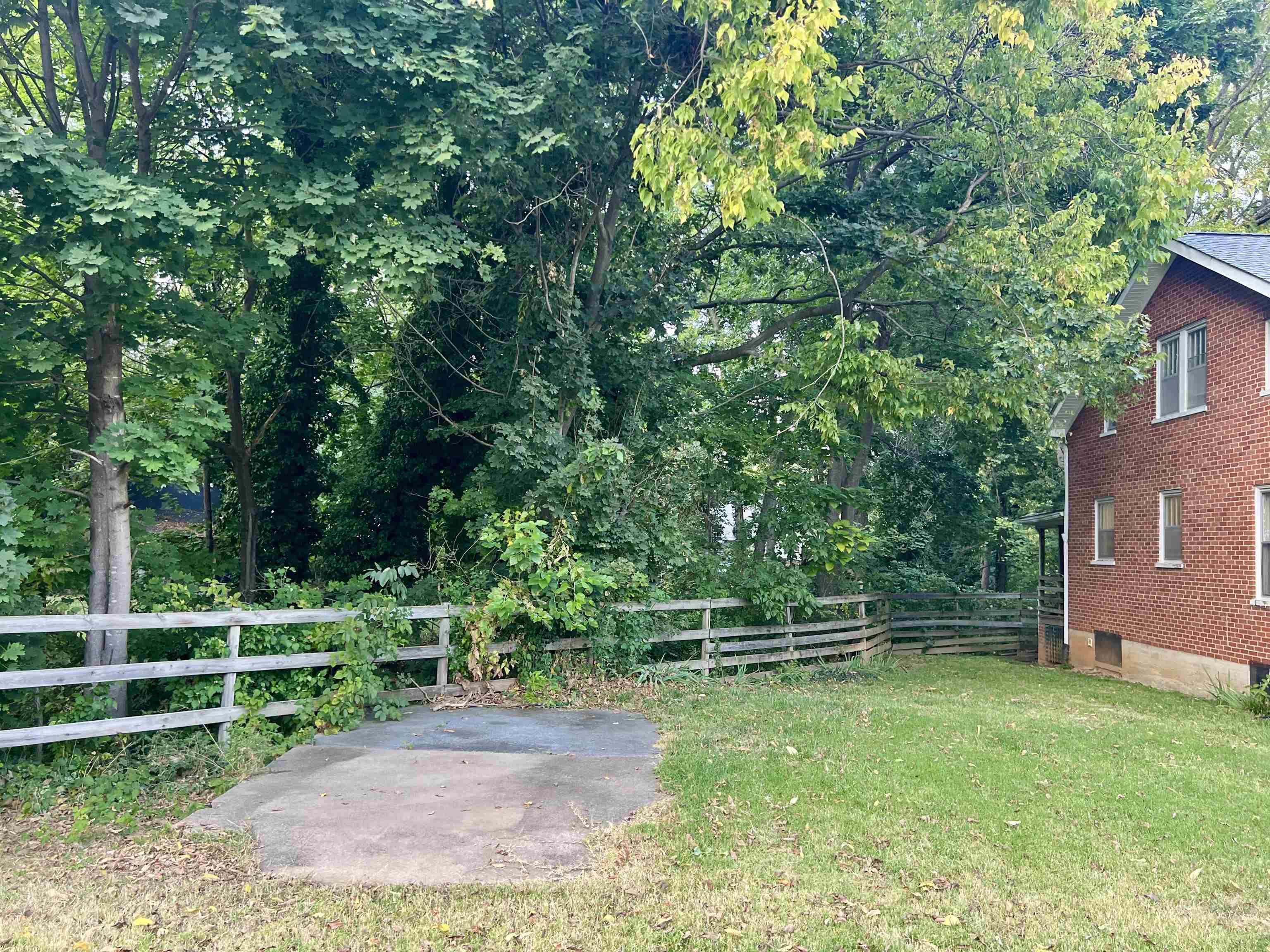 511 BOWLING ST, STAUNTON, Virginia 24401, 3 Bedrooms Bedrooms, ,1 BathroomBathrooms,Residential,511 BOWLING ST,669276 MLS # 669276