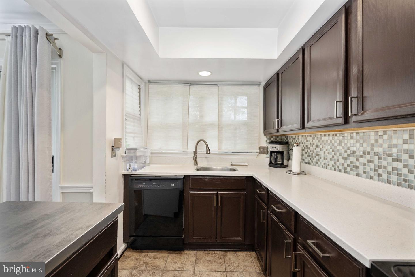12865 MILL HOUSE CT, WOODBRIDGE, Virginia 22192, 3 Bedrooms Bedrooms, ,3 BathroomsBathrooms,Residential,For sale,12865 MILL HOUSE CT,VAPW2104170 MLS # VAPW2104170