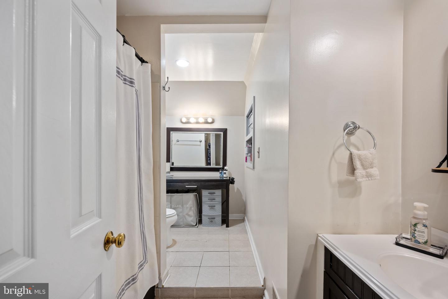 12865 MILL HOUSE CT, WOODBRIDGE, Virginia 22192, 3 Bedrooms Bedrooms, ,3 BathroomsBathrooms,Residential,For sale,12865 MILL HOUSE CT,VAPW2104170 MLS # VAPW2104170