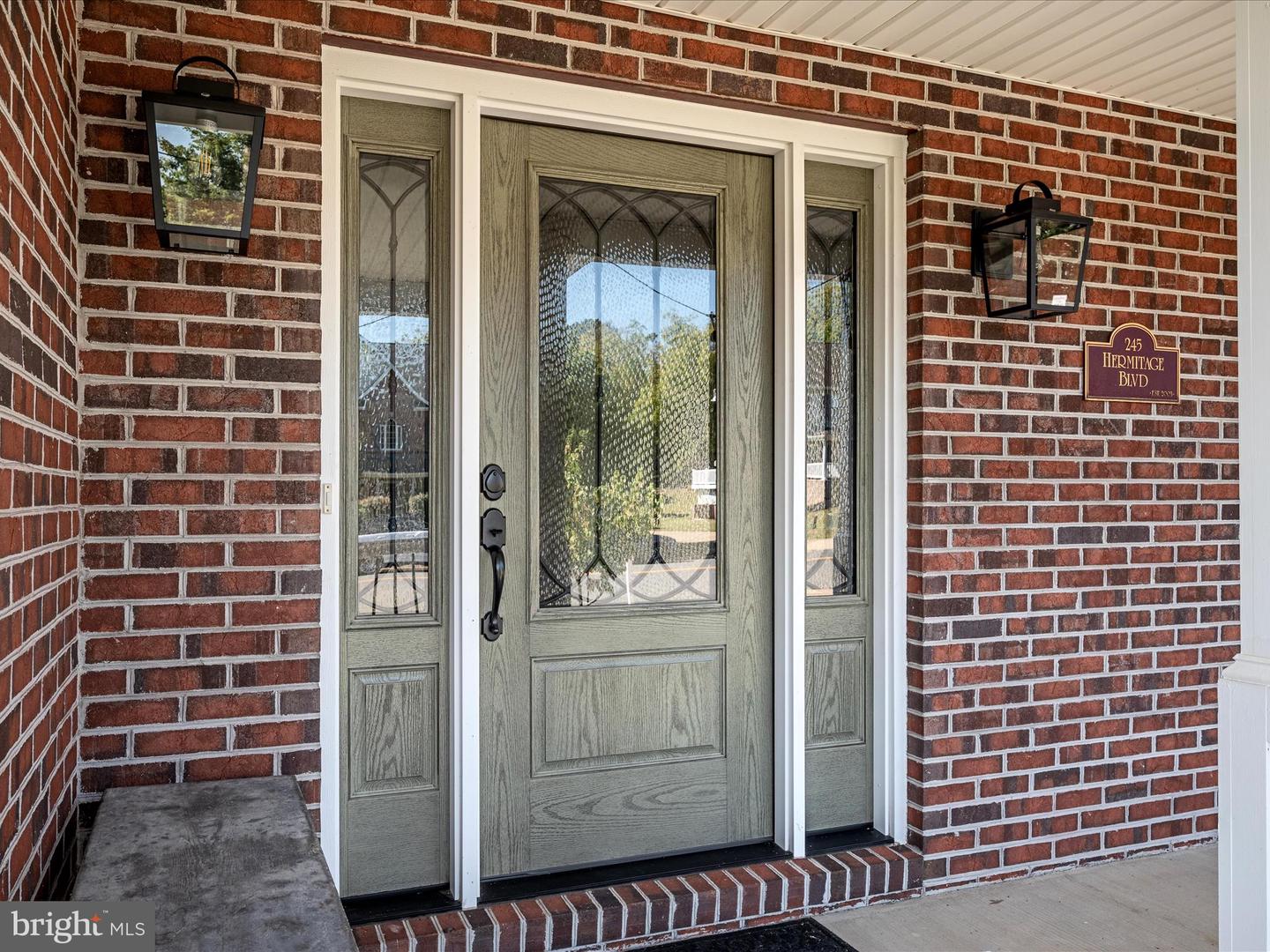 245 HERMITAGE BLVD, BERRYVILLE, Virginia 22611, 4 Bedrooms Bedrooms, ,2 BathroomsBathrooms,Residential,For sale,245 HERMITAGE BLVD,VACL2006072 MLS # VACL2006072