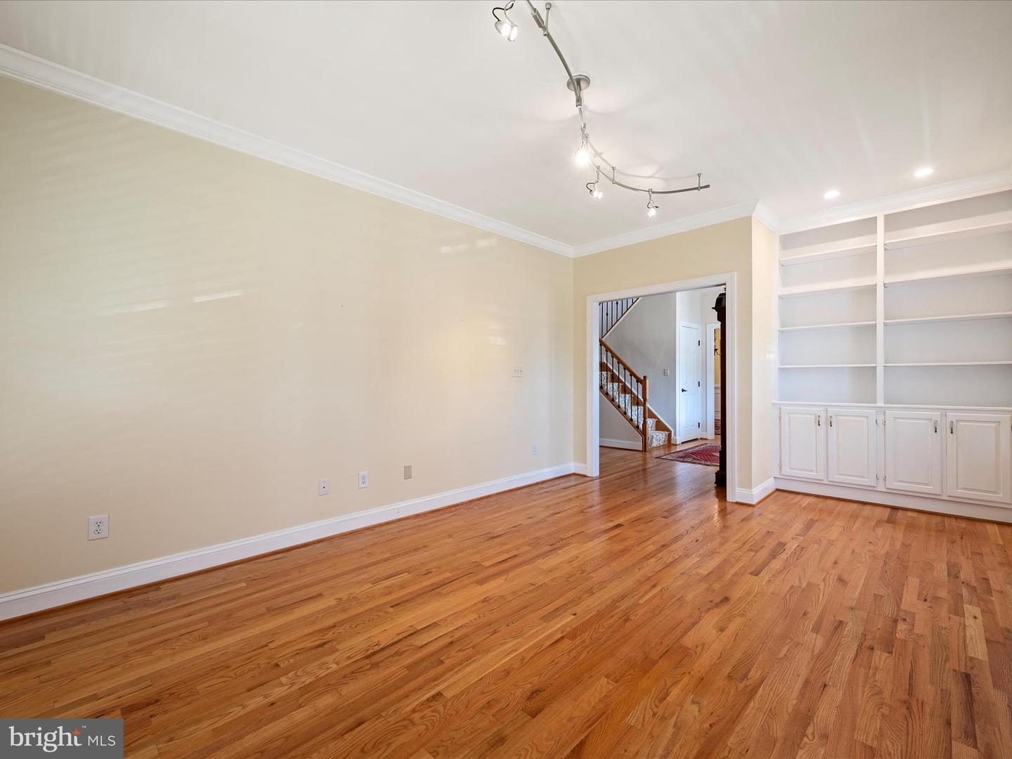 245 HERMITAGE BLVD, BERRYVILLE, Virginia 22611, 4 Bedrooms Bedrooms, ,2 BathroomsBathrooms,Residential,For sale,245 HERMITAGE BLVD,VACL2006072 MLS # VACL2006072