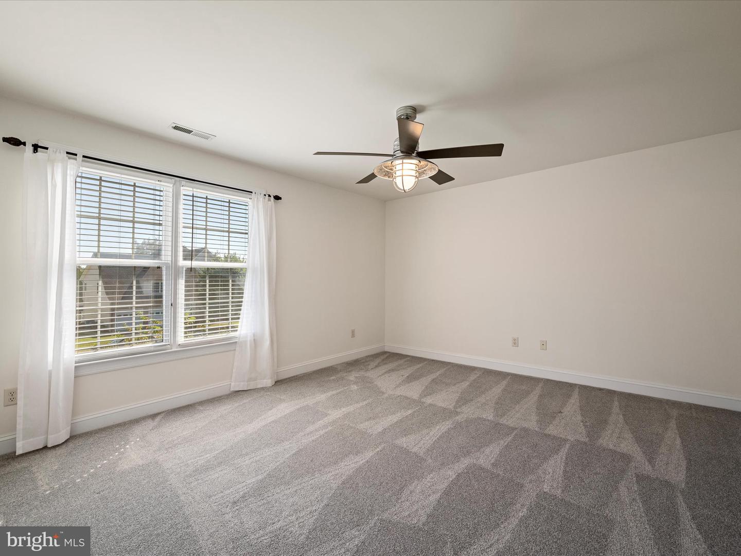 245 HERMITAGE BLVD, BERRYVILLE, Virginia 22611, 4 Bedrooms Bedrooms, ,2 BathroomsBathrooms,Residential,For sale,245 HERMITAGE BLVD,VACL2006072 MLS # VACL2006072