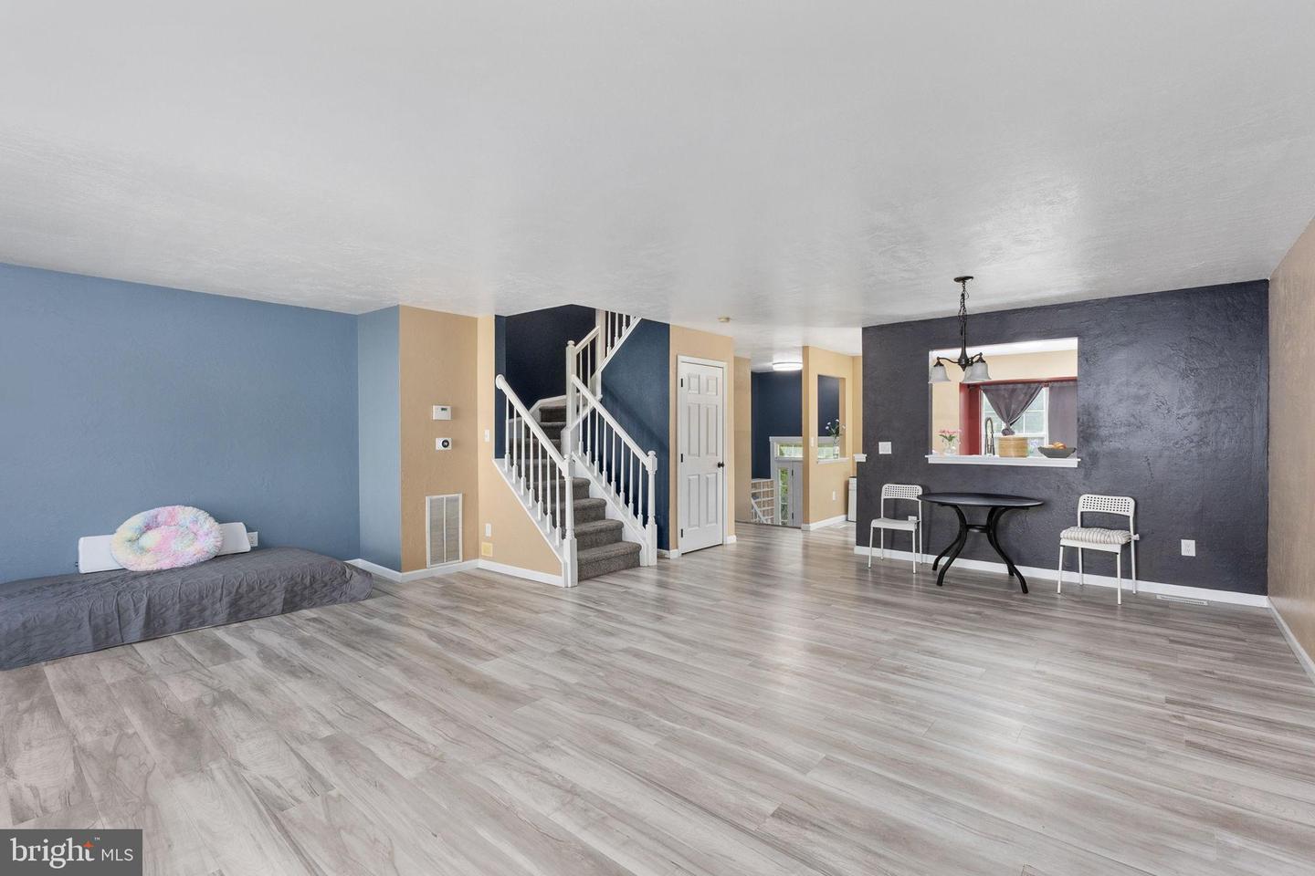 209 BACKRIDGE CT, FREDERICKSBURG, Virginia 22406, 3 Bedrooms Bedrooms, 10 Rooms Rooms,2 BathroomsBathrooms,Residential,For sale,209 BACKRIDGE CT,VAST2042888 MLS # VAST2042888