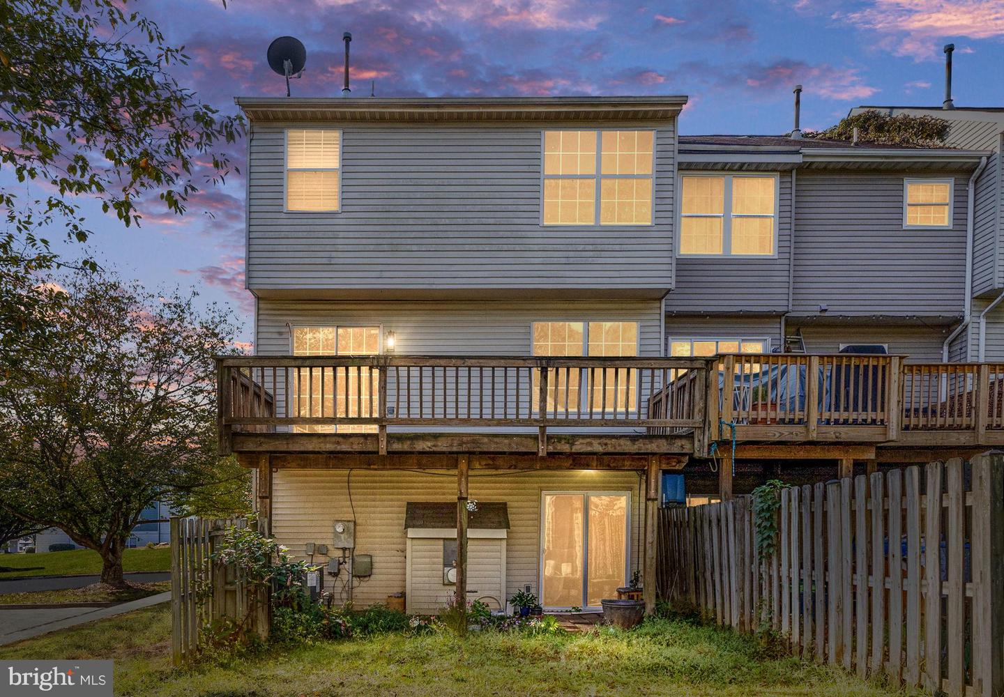 209 BACKRIDGE CT, FREDERICKSBURG, Virginia 22406, 3 Bedrooms Bedrooms, 10 Rooms Rooms,2 BathroomsBathrooms,Residential,For sale,209 BACKRIDGE CT,VAST2042888 MLS # VAST2042888