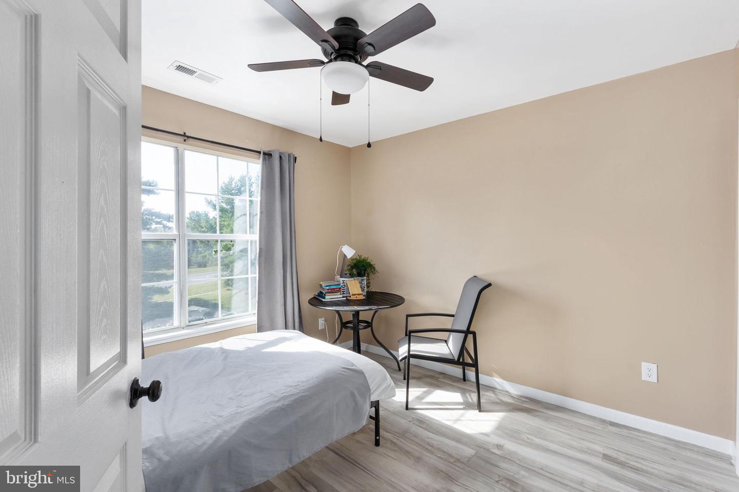 209 BACKRIDGE CT, FREDERICKSBURG, Virginia 22406, 3 Bedrooms Bedrooms, 10 Rooms Rooms,2 BathroomsBathrooms,Residential,For sale,209 BACKRIDGE CT,VAST2042888 MLS # VAST2042888