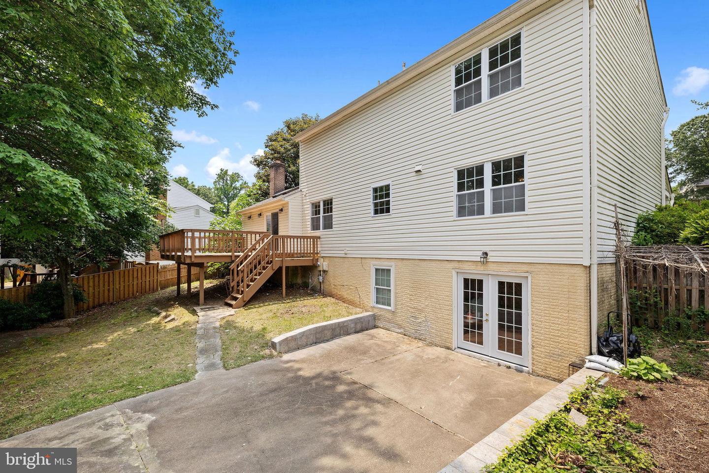 8321 TERRA GRANDE AVE, SPRINGFIELD, Virginia 22153, 5 Bedrooms Bedrooms, ,3 BathroomsBathrooms,Residential,For sale,8321 TERRA GRANDE AVE,VAFX2268904 MLS # VAFX2268904