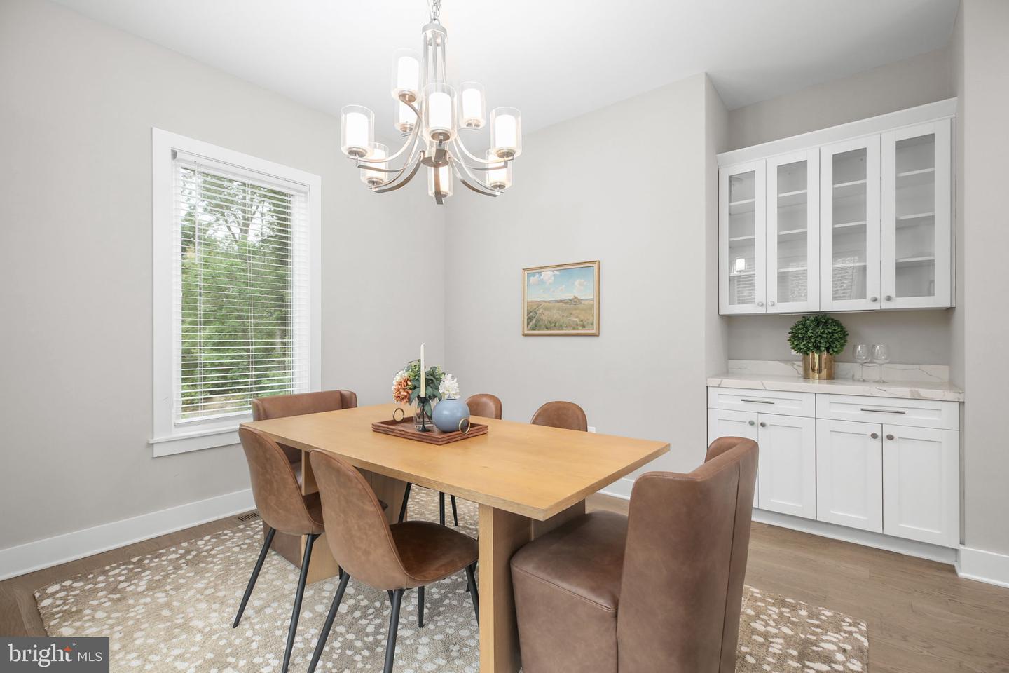 5911 MOUNT VERNON BLVD, LORTON, Virginia 22079, 5 Bedrooms Bedrooms, ,5 BathroomsBathrooms,Residential,For sale,5911 MOUNT VERNON BLVD,VAFX2268910 MLS # VAFX2268910