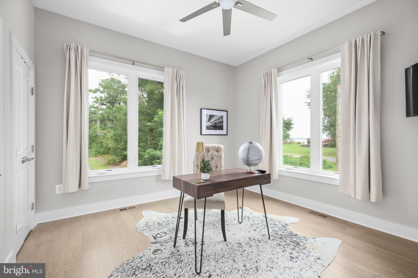 5911 MOUNT VERNON BLVD, LORTON, Virginia 22079, 5 Bedrooms Bedrooms, ,5 BathroomsBathrooms,Residential,For sale,5911 MOUNT VERNON BLVD,VAFX2268910 MLS # VAFX2268910