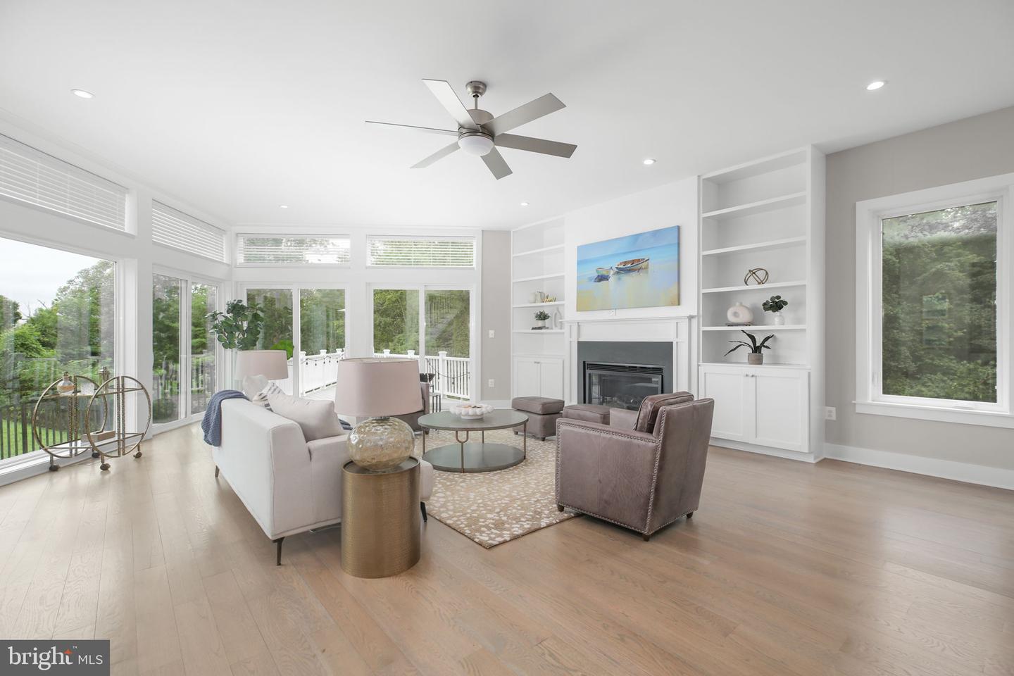 5911 MOUNT VERNON BLVD, LORTON, Virginia 22079, 5 Bedrooms Bedrooms, ,5 BathroomsBathrooms,Residential,For sale,5911 MOUNT VERNON BLVD,VAFX2268910 MLS # VAFX2268910