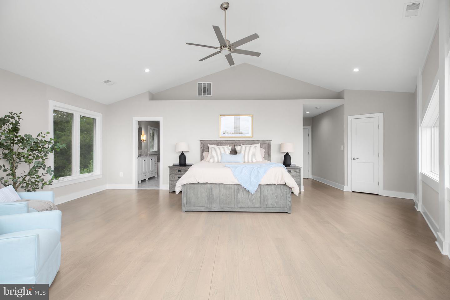 5911 MOUNT VERNON BLVD, LORTON, Virginia 22079, 5 Bedrooms Bedrooms, ,5 BathroomsBathrooms,Residential,For sale,5911 MOUNT VERNON BLVD,VAFX2268910 MLS # VAFX2268910