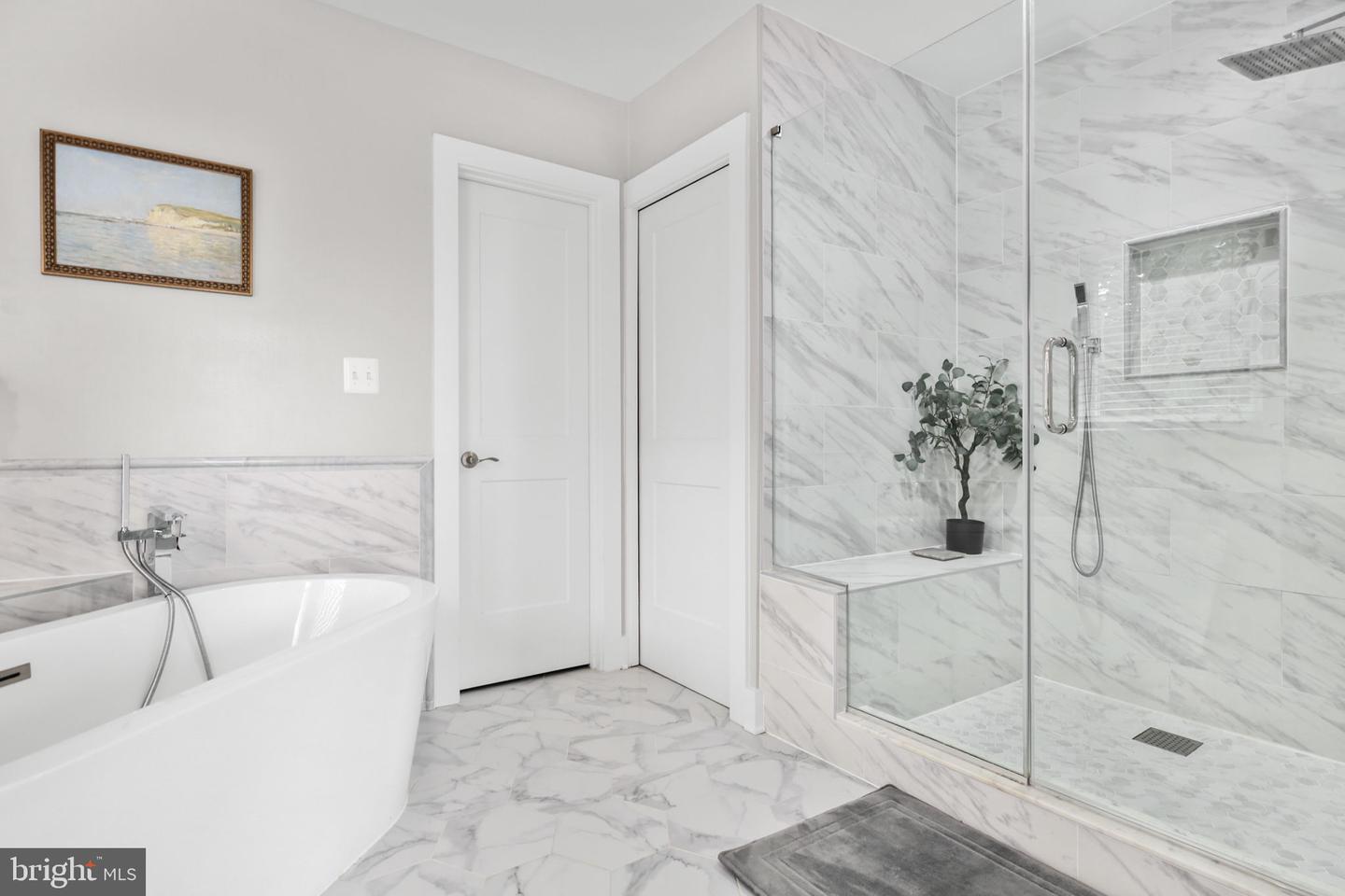 5911 MOUNT VERNON BLVD, LORTON, Virginia 22079, 5 Bedrooms Bedrooms, ,5 BathroomsBathrooms,Residential,For sale,5911 MOUNT VERNON BLVD,VAFX2268910 MLS # VAFX2268910