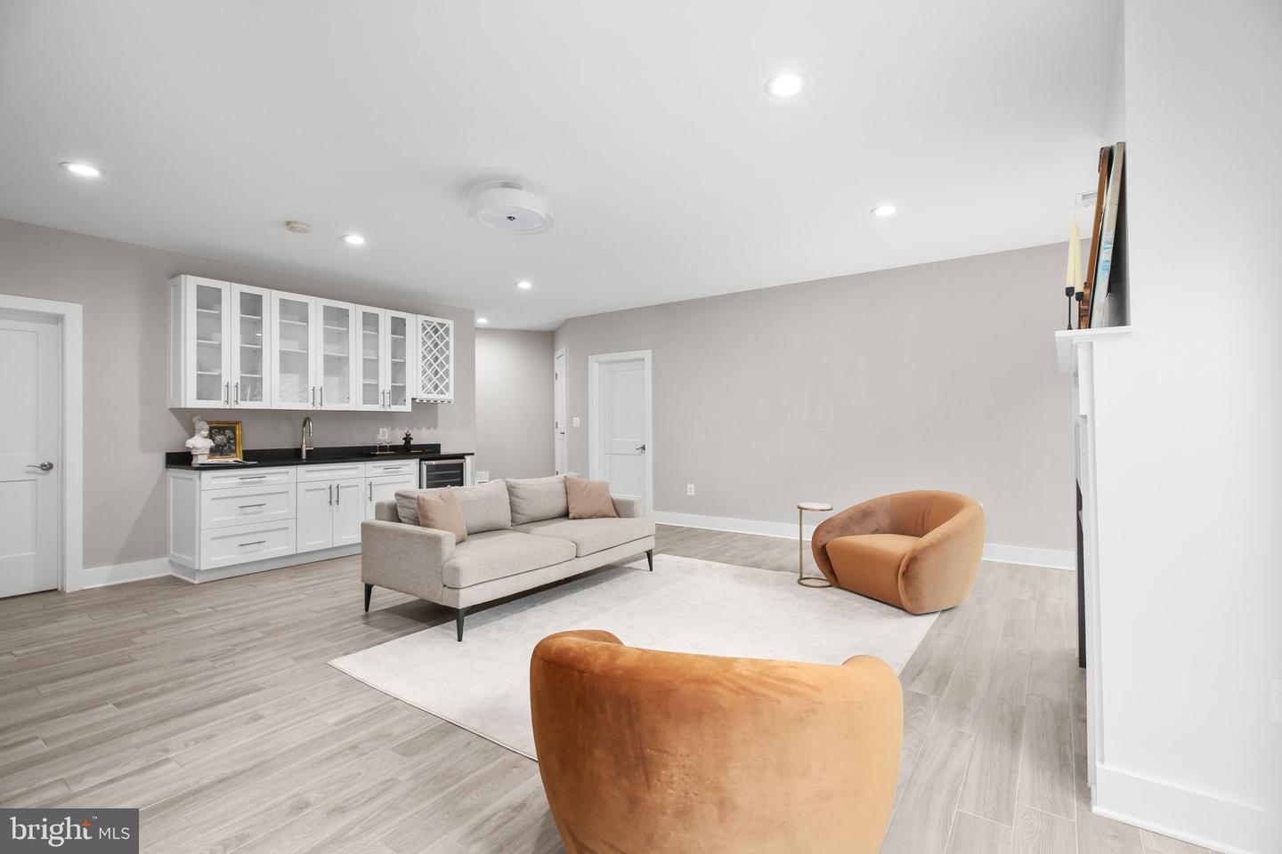5911 MOUNT VERNON BLVD, LORTON, Virginia 22079, 5 Bedrooms Bedrooms, ,5 BathroomsBathrooms,Residential,For sale,5911 MOUNT VERNON BLVD,VAFX2268910 MLS # VAFX2268910