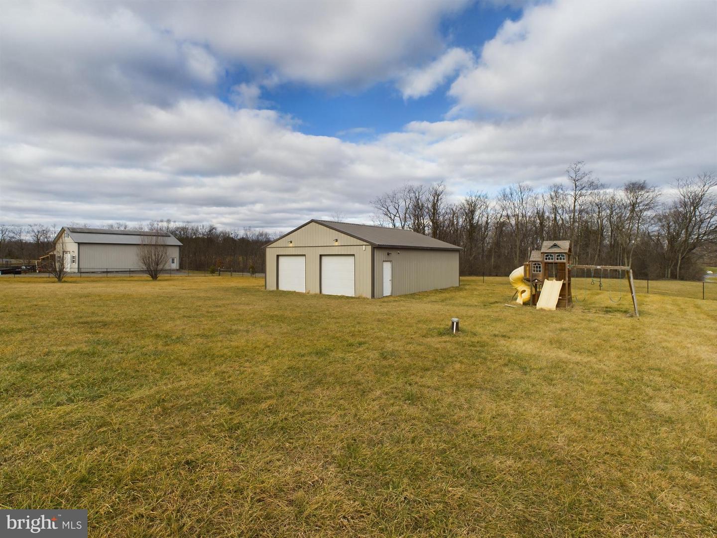 1781 BRUCETOWN RD, CLEAR BROOK, Virginia 22624, 4 Bedrooms Bedrooms, 8 Rooms Rooms,3 BathroomsBathrooms,Residential,For sale,1781 BRUCETOWN RD,VAFV2036888 MLS # VAFV2036888