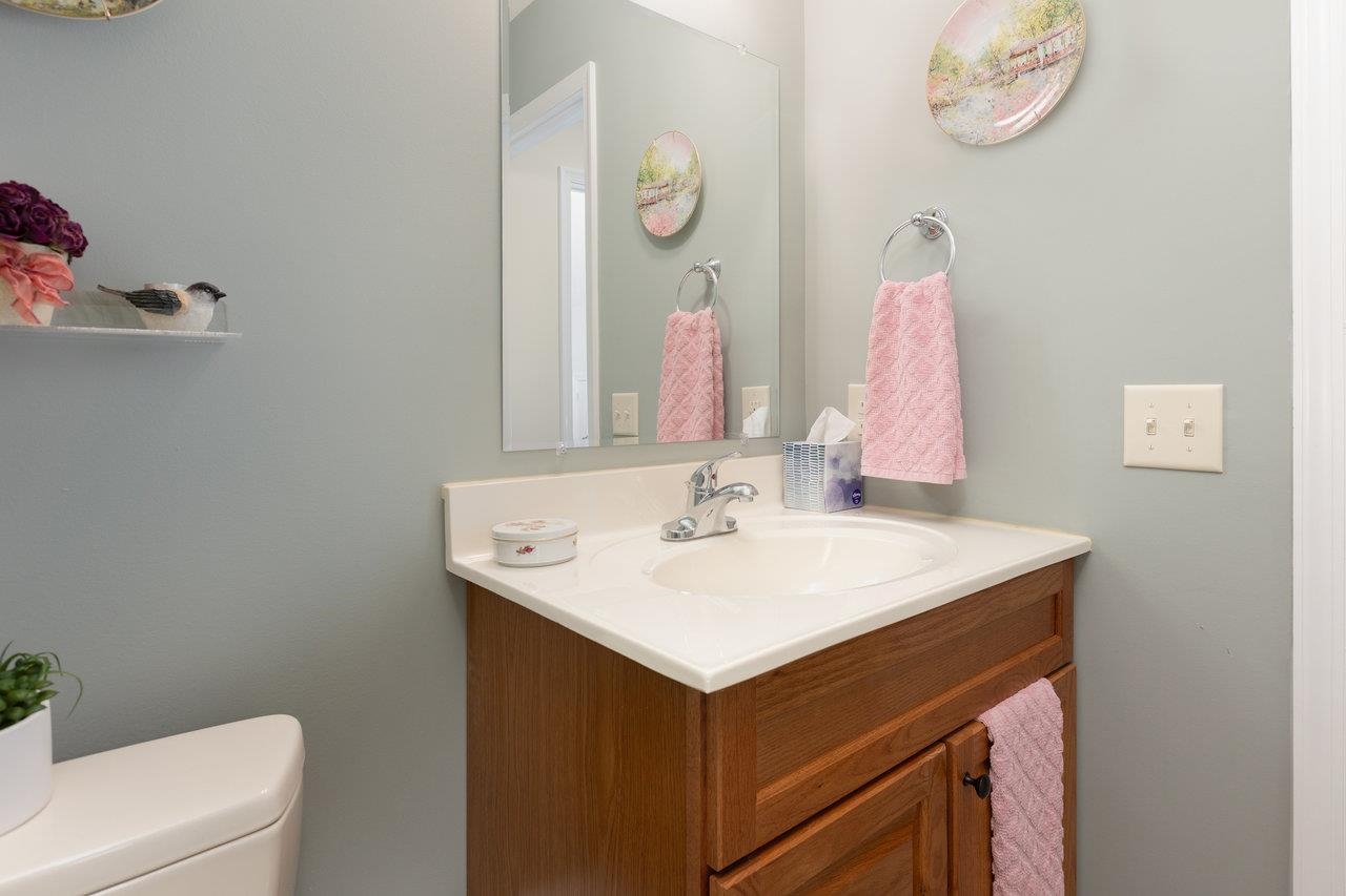 294 RIDGEWOOD AVE, BROADWAY, Virginia 22815, 2 Bedrooms Bedrooms, ,3 BathroomsBathrooms,Residential,294 RIDGEWOOD AVE,669291 MLS # 669291