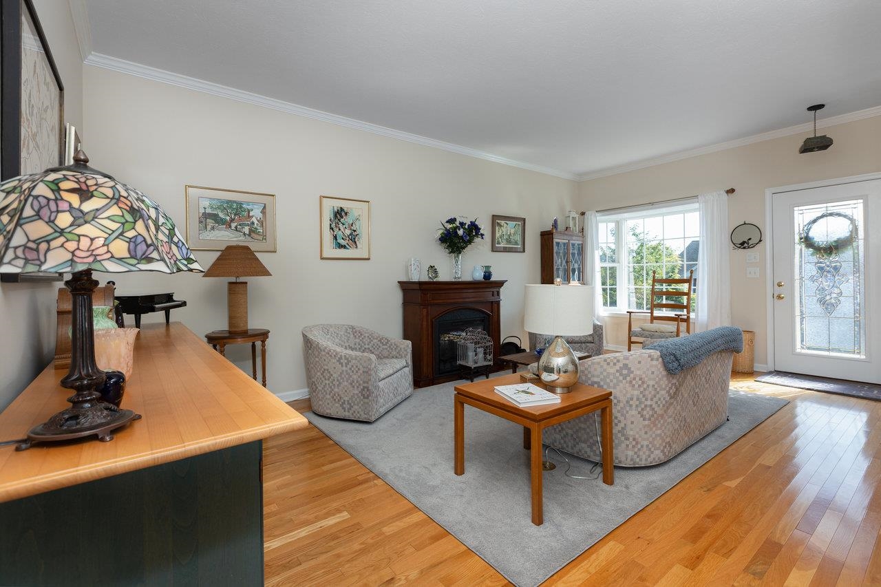 294 RIDGEWOOD AVE, BROADWAY, Virginia 22815, 2 Bedrooms Bedrooms, ,3 BathroomsBathrooms,Residential,294 RIDGEWOOD AVE,669291 MLS # 669291