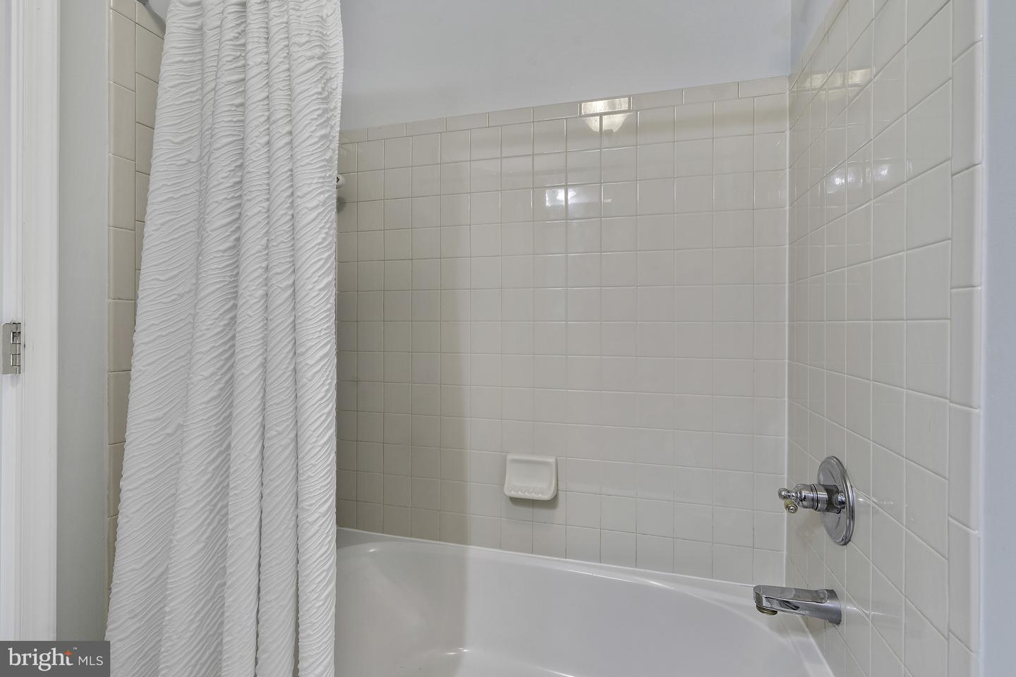24634 ROSEBAY TER, ALDIE, Virginia 20105, 2 Bedrooms Bedrooms, ,2 BathroomsBathrooms,Residential,For sale,24634 ROSEBAY TER,VALO2104286 MLS # VALO2104286
