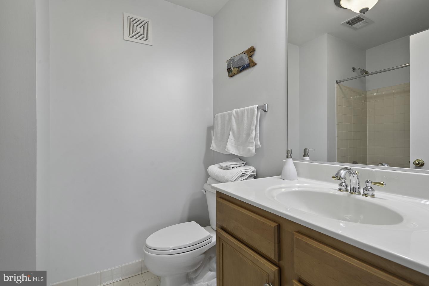 24634 ROSEBAY TER, ALDIE, Virginia 20105, 2 Bedrooms Bedrooms, ,2 BathroomsBathrooms,Residential,For sale,24634 ROSEBAY TER,VALO2104286 MLS # VALO2104286