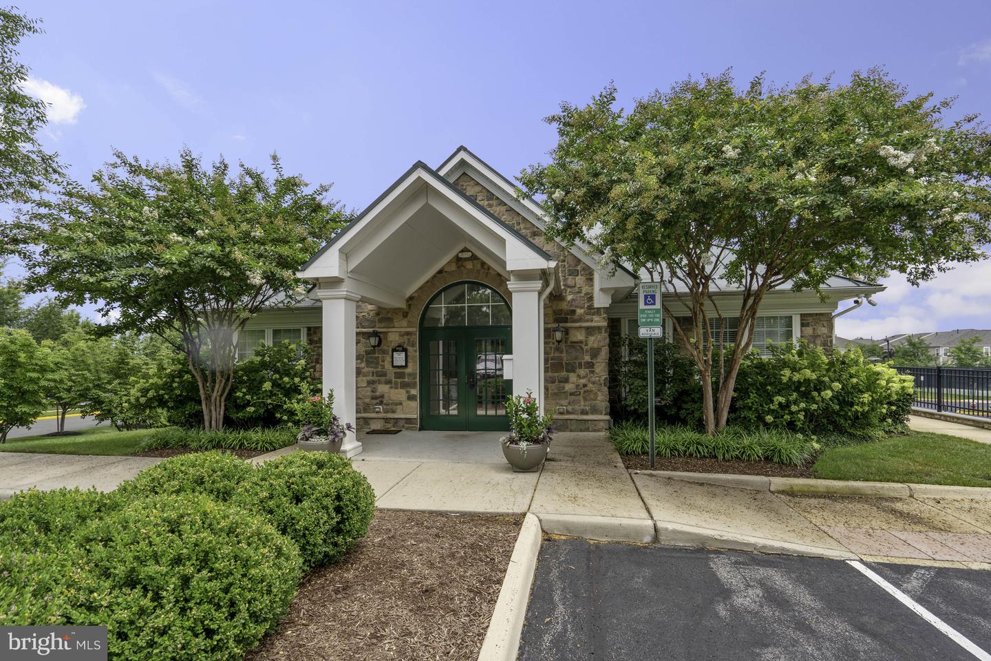 24634 ROSEBAY TER, ALDIE, Virginia 20105, 2 Bedrooms Bedrooms, ,2 BathroomsBathrooms,Residential,For sale,24634 ROSEBAY TER,VALO2104286 MLS # VALO2104286