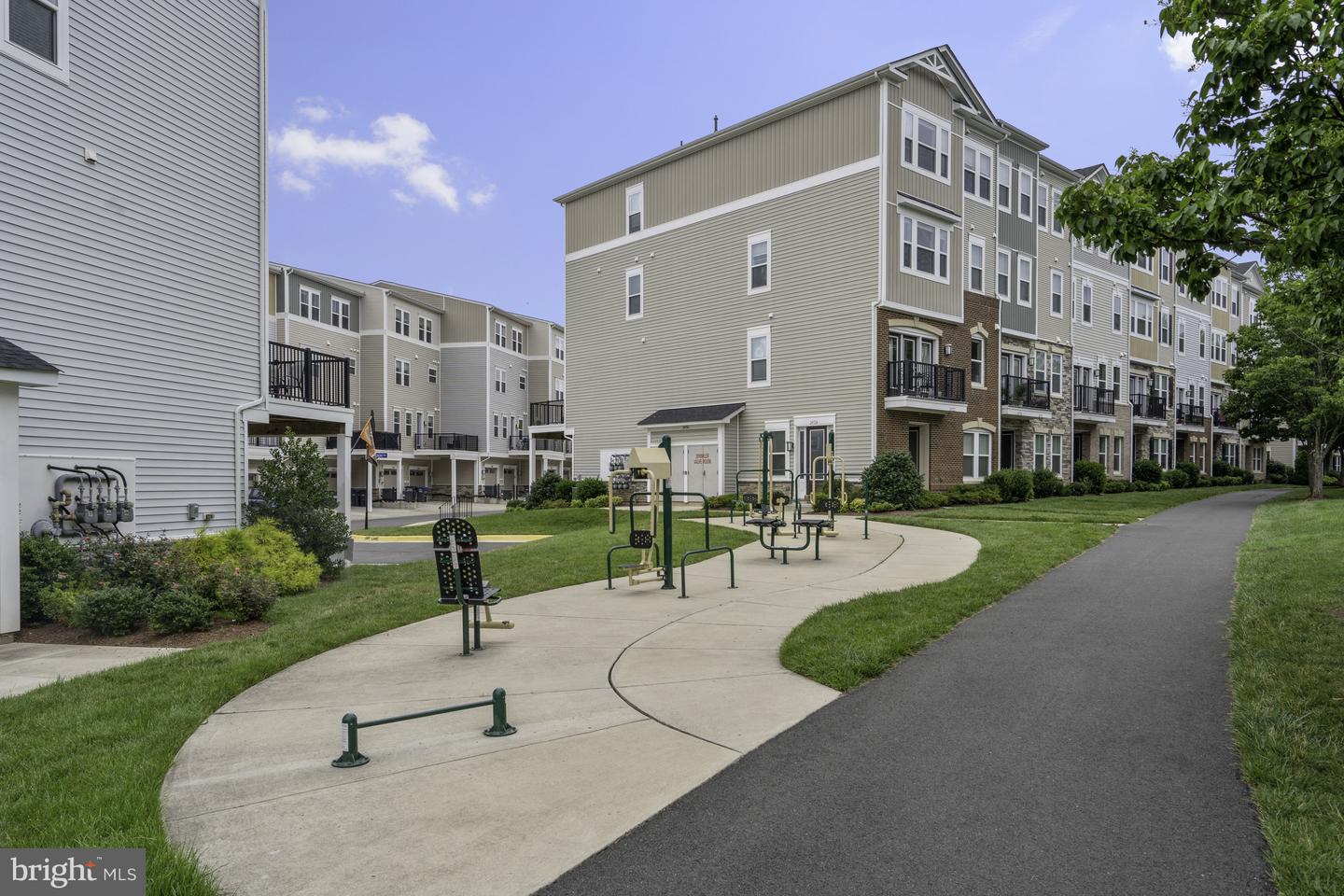 24634 ROSEBAY TER, ALDIE, Virginia 20105, 2 Bedrooms Bedrooms, ,2 BathroomsBathrooms,Residential,For sale,24634 ROSEBAY TER,VALO2104286 MLS # VALO2104286