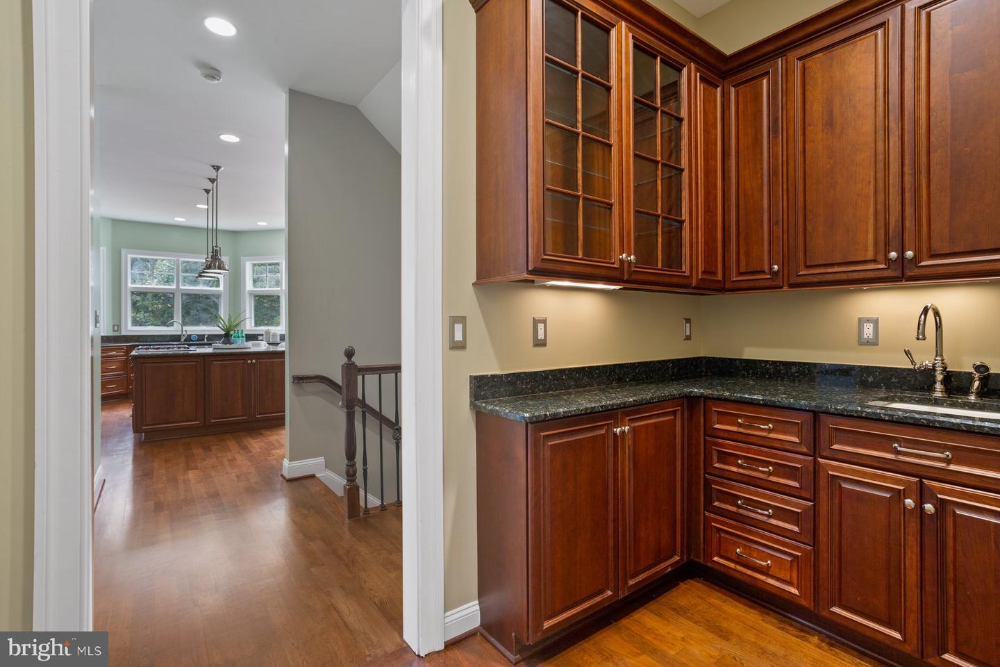 40321 BEACON HILL DR, LEESBURG, Virginia 20176, 6 Bedrooms Bedrooms, ,7 BathroomsBathrooms,Residential,For sale,40321 BEACON HILL DR,VALO2106174 MLS # VALO2106174