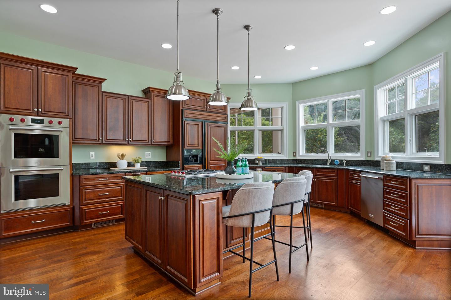 40321 BEACON HILL DR, LEESBURG, Virginia 20176, 6 Bedrooms Bedrooms, ,7 BathroomsBathrooms,Residential,For sale,40321 BEACON HILL DR,VALO2106174 MLS # VALO2106174