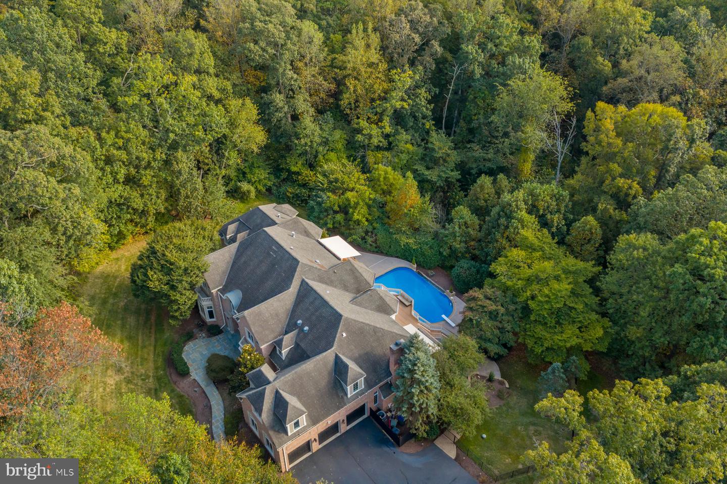 40321 BEACON HILL DR, LEESBURG, Virginia 20176, 6 Bedrooms Bedrooms, ,7 BathroomsBathrooms,Residential,For sale,40321 BEACON HILL DR,VALO2106174 MLS # VALO2106174