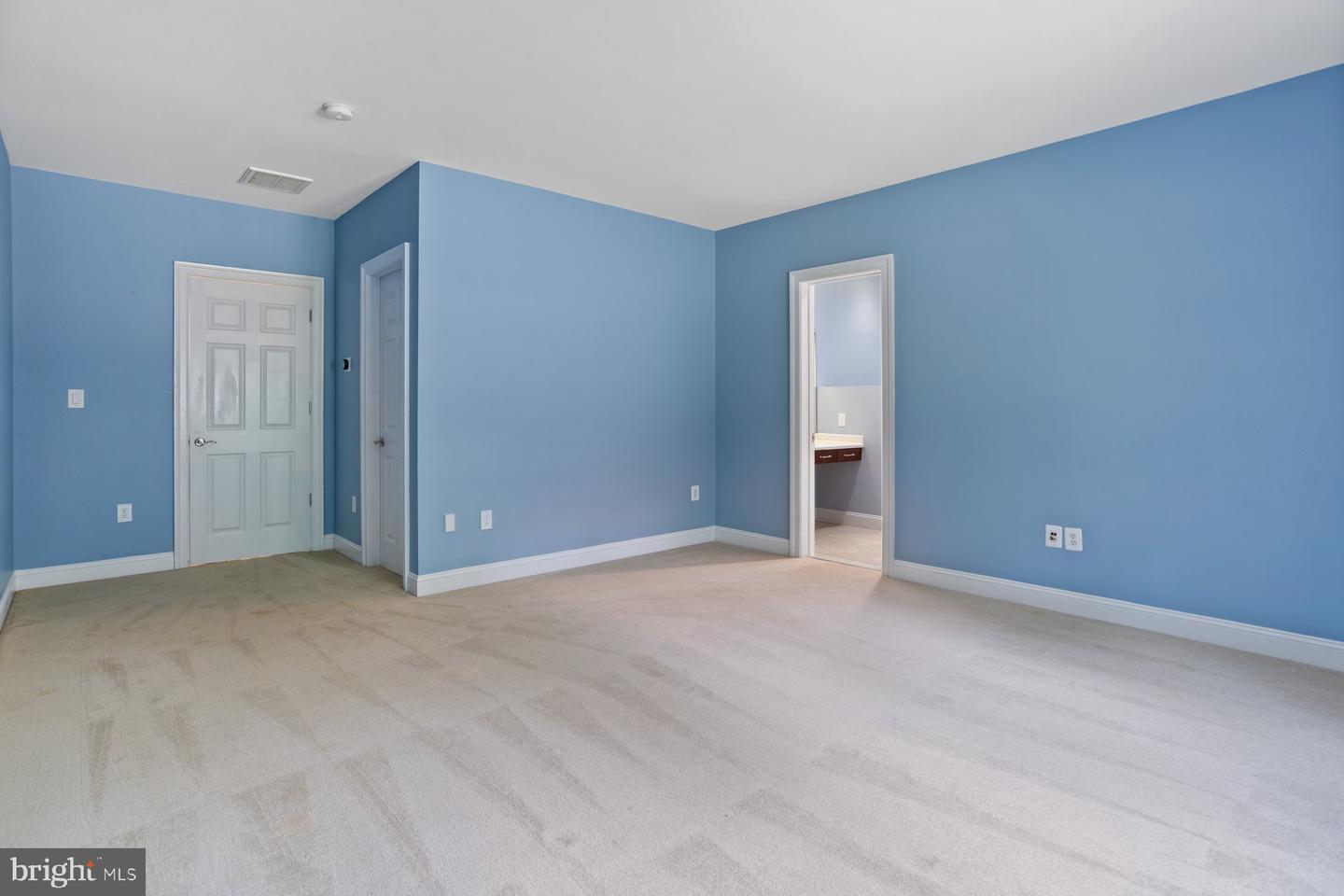 40321 BEACON HILL DR, LEESBURG, Virginia 20176, 6 Bedrooms Bedrooms, ,7 BathroomsBathrooms,Residential,For sale,40321 BEACON HILL DR,VALO2106174 MLS # VALO2106174