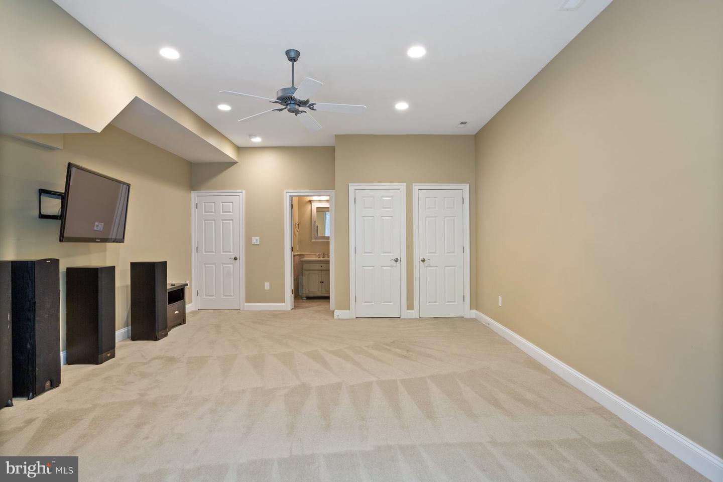40321 BEACON HILL DR, LEESBURG, Virginia 20176, 6 Bedrooms Bedrooms, ,7 BathroomsBathrooms,Residential,For sale,40321 BEACON HILL DR,VALO2106174 MLS # VALO2106174