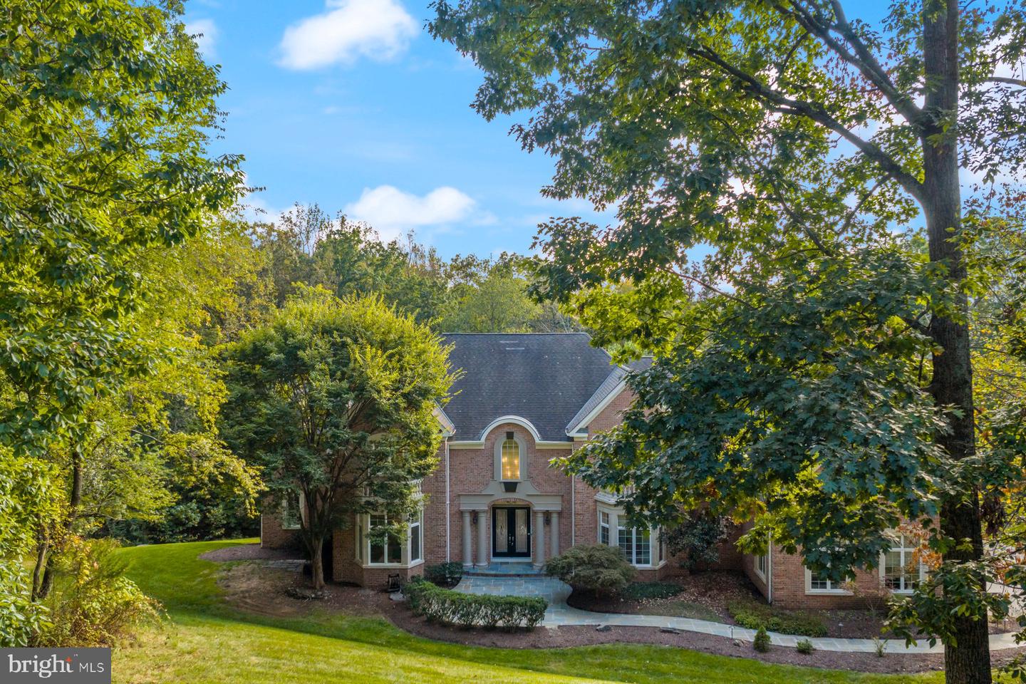 40321 BEACON HILL DR, LEESBURG, Virginia 20176, 6 Bedrooms Bedrooms, ,7 BathroomsBathrooms,Residential,For sale,40321 BEACON HILL DR,VALO2106174 MLS # VALO2106174