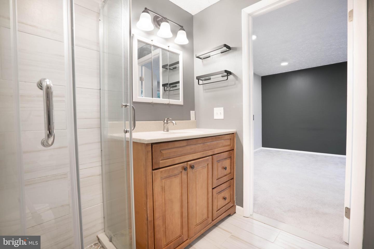8015 STEEPLE CHASE CT, SPRINGFIELD, Virginia 22153, 3 Bedrooms Bedrooms, ,3 BathroomsBathrooms,Residential,For sale,8015 STEEPLE CHASE CT,VAFX2265534 MLS # VAFX2265534