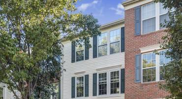 6413 LURETA ANN LN, SPRINGFIELD, Virginia 22150, 3 Bedrooms Bedrooms, 6 Rooms Rooms,2 BathroomsBathrooms,Residential,For sale,6413 LURETA ANN LN,VAFX2265692 MLS # VAFX2265692