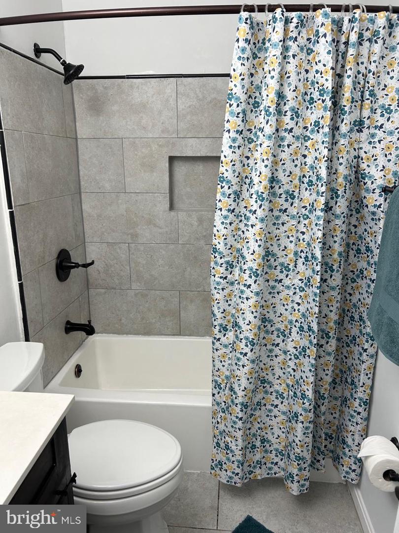 8408 DAMPIER CT, SPRINGFIELD, Virginia 22153, 3 Bedrooms Bedrooms, ,1 BathroomBathrooms,Residential,For sale,8408 DAMPIER CT,VAFX2265954 MLS # VAFX2265954