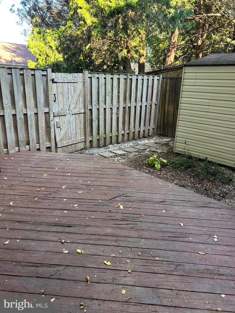 8408 DAMPIER CT, SPRINGFIELD, Virginia 22153, 3 Bedrooms Bedrooms, ,1 BathroomBathrooms,Residential,For sale,8408 DAMPIER CT,VAFX2265954 MLS # VAFX2265954