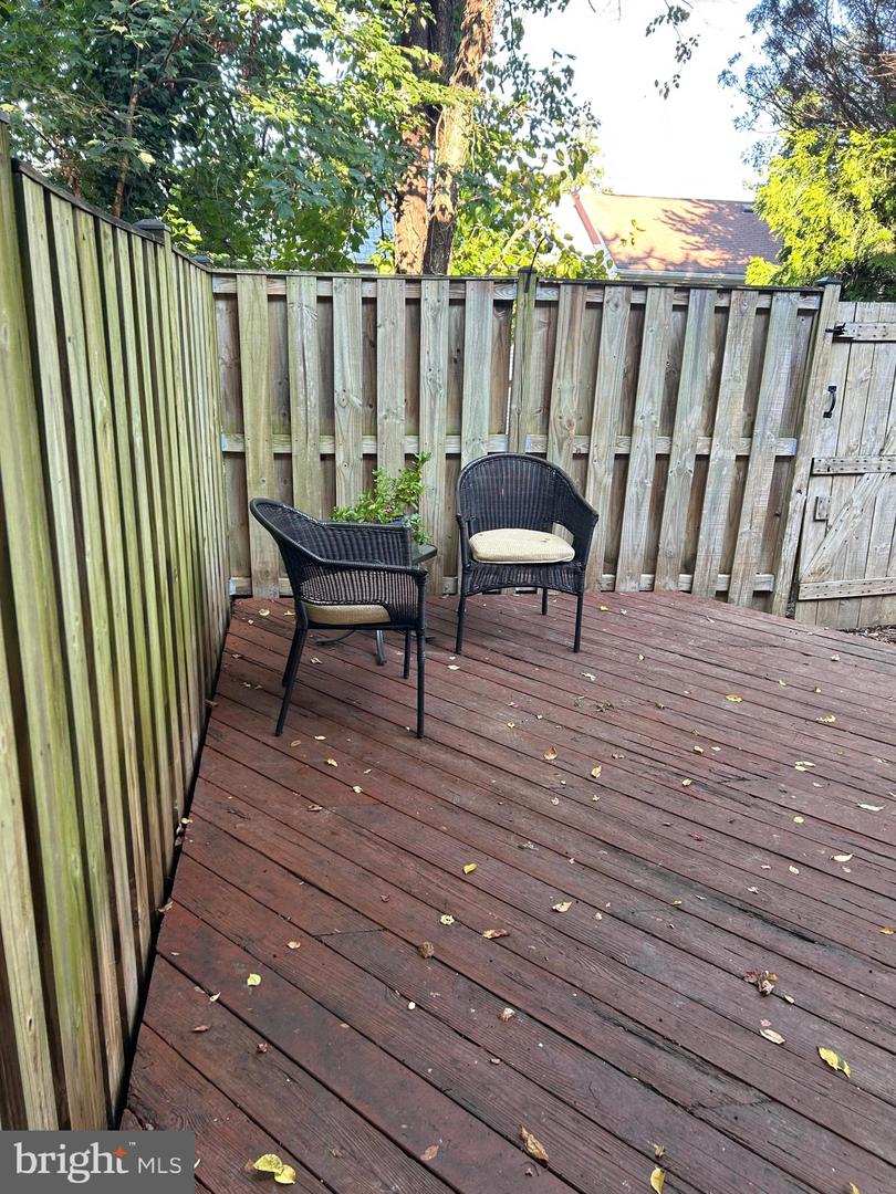 8408 DAMPIER CT, SPRINGFIELD, Virginia 22153, 3 Bedrooms Bedrooms, ,1 BathroomBathrooms,Residential,For sale,8408 DAMPIER CT,VAFX2265954 MLS # VAFX2265954