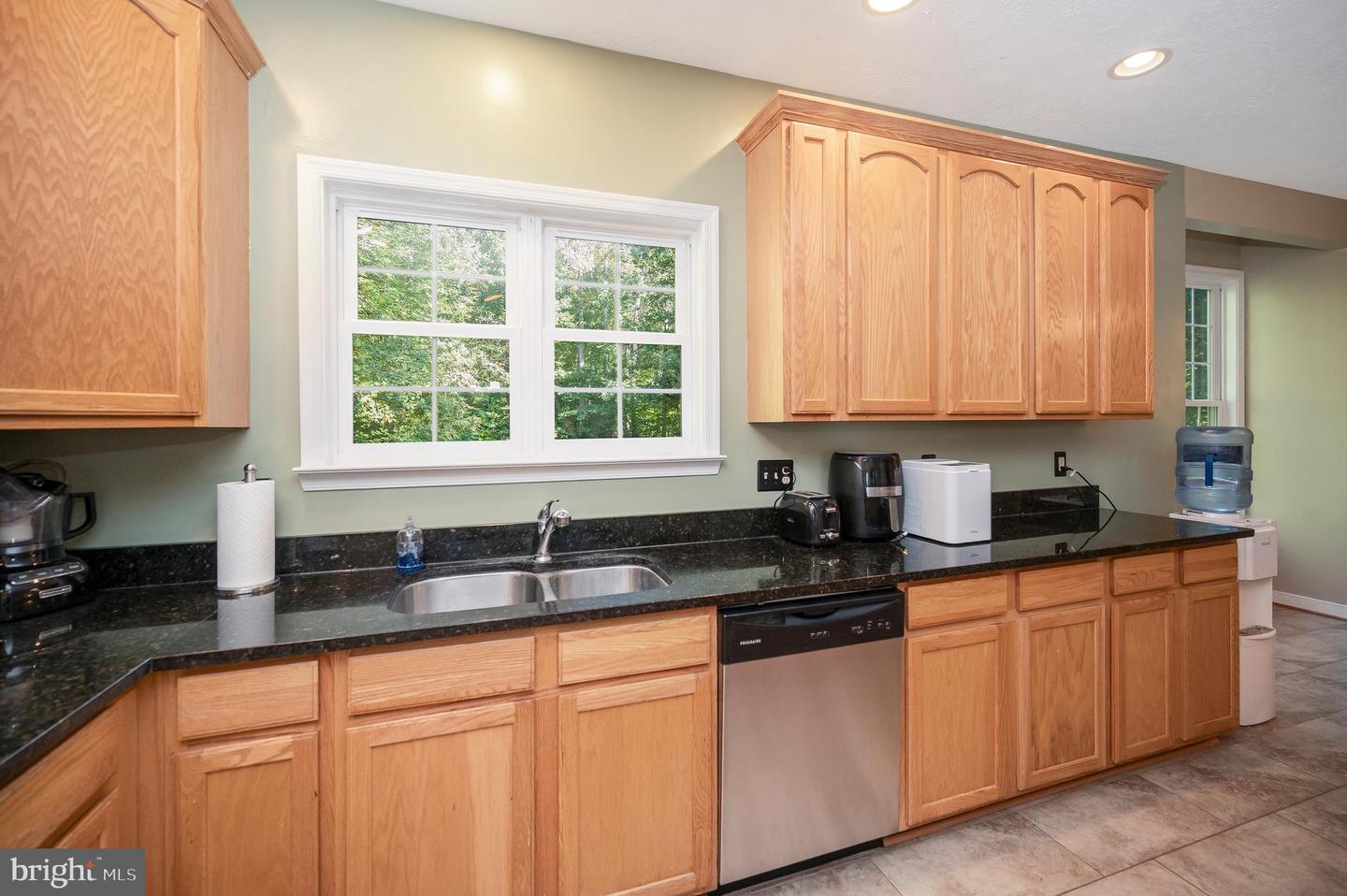 7931 E ROBERT E LEE CT, SPOTSYLVANIA, Virginia 22551, 4 Bedrooms Bedrooms, ,3 BathroomsBathrooms,Residential,For sale,7931 E ROBERT E LEE CT,VASP2036172 MLS # VASP2036172