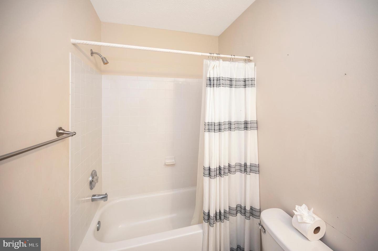 7931 E ROBERT E LEE CT, SPOTSYLVANIA, Virginia 22551, 4 Bedrooms Bedrooms, ,3 BathroomsBathrooms,Residential,For sale,7931 E ROBERT E LEE CT,VASP2036172 MLS # VASP2036172