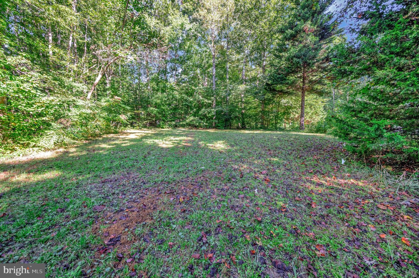 7931 E ROBERT E LEE CT, SPOTSYLVANIA, Virginia 22551, 4 Bedrooms Bedrooms, ,3 BathroomsBathrooms,Residential,For sale,7931 E ROBERT E LEE CT,VASP2036172 MLS # VASP2036172