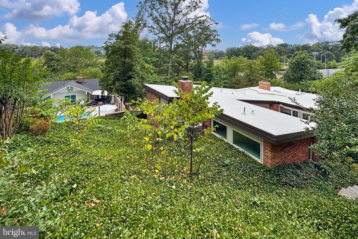 1753 ARMY NAVY DR, ARLINGTON, Virginia 22202, 6 Bedrooms Bedrooms, ,6 BathroomsBathrooms,Residential,For sale,1753 ARMY NAVY DR,VAAR2063716 MLS # VAAR2063716