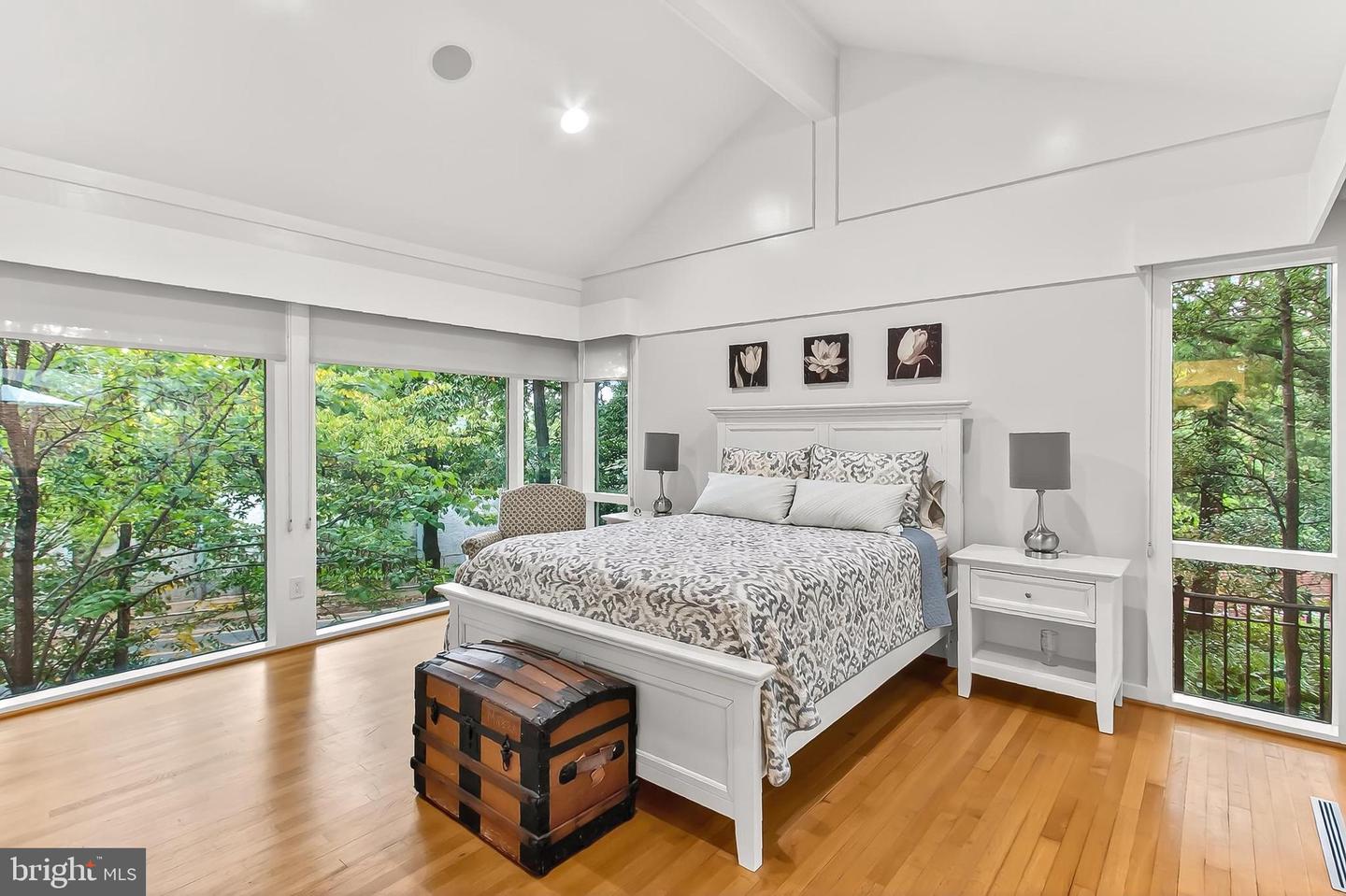 1753 ARMY NAVY DR, ARLINGTON, Virginia 22202, 6 Bedrooms Bedrooms, ,6 BathroomsBathrooms,Residential,For sale,1753 ARMY NAVY DR,VAAR2063716 MLS # VAAR2063716