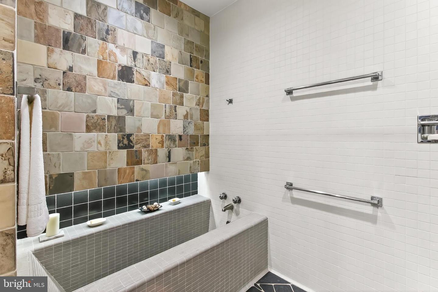 1753 ARMY NAVY DR, ARLINGTON, Virginia 22202, 6 Bedrooms Bedrooms, ,6 BathroomsBathrooms,Residential,For sale,1753 ARMY NAVY DR,VAAR2063716 MLS # VAAR2063716