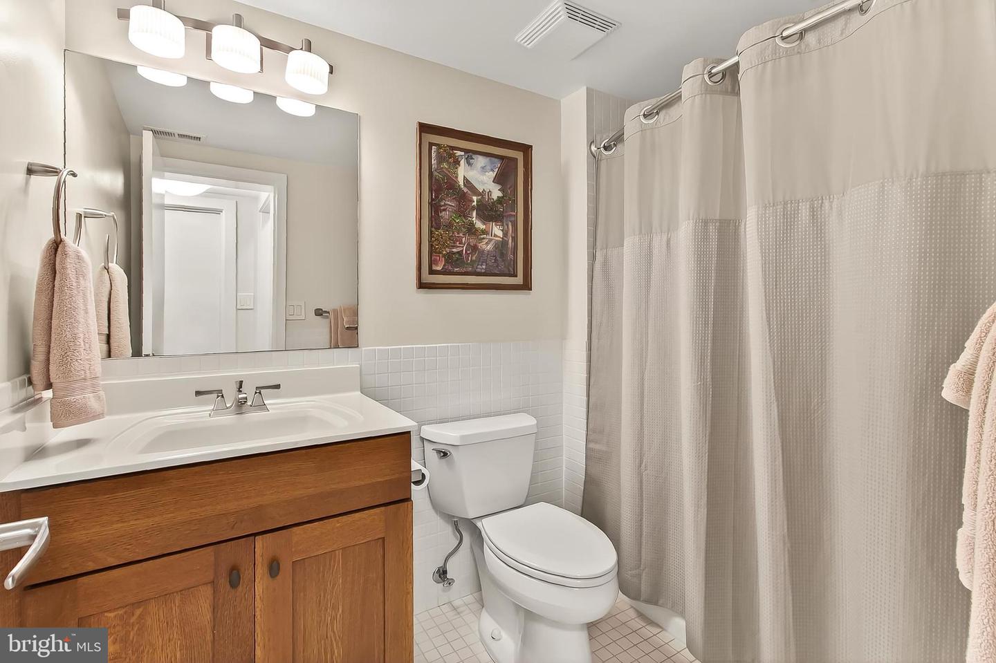 1753 ARMY NAVY DR, ARLINGTON, Virginia 22202, 6 Bedrooms Bedrooms, ,6 BathroomsBathrooms,Residential,For sale,1753 ARMY NAVY DR,VAAR2063716 MLS # VAAR2063716