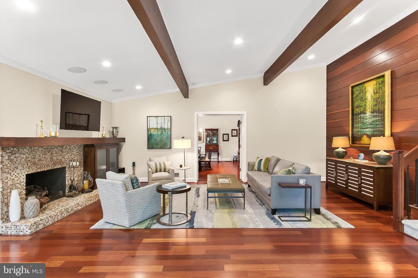 1753 ARMY NAVY DR, ARLINGTON, Virginia 22202, 6 Bedrooms Bedrooms, ,6 BathroomsBathrooms,Residential,For sale,1753 ARMY NAVY DR,VAAR2063716 MLS # VAAR2063716