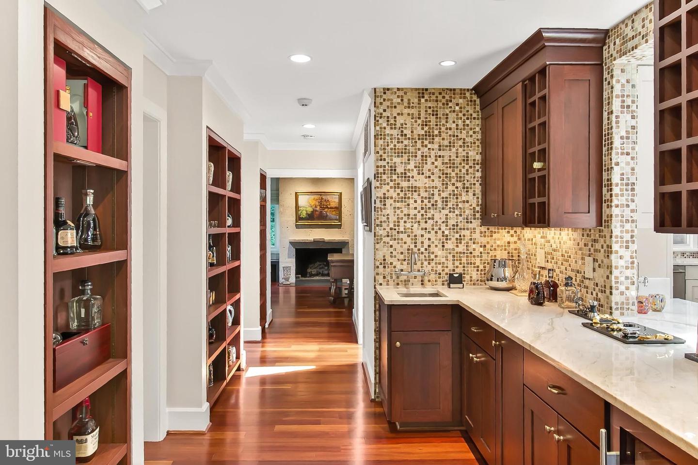 1753 ARMY NAVY DR, ARLINGTON, Virginia 22202, 6 Bedrooms Bedrooms, ,6 BathroomsBathrooms,Residential,For sale,1753 ARMY NAVY DR,VAAR2063716 MLS # VAAR2063716