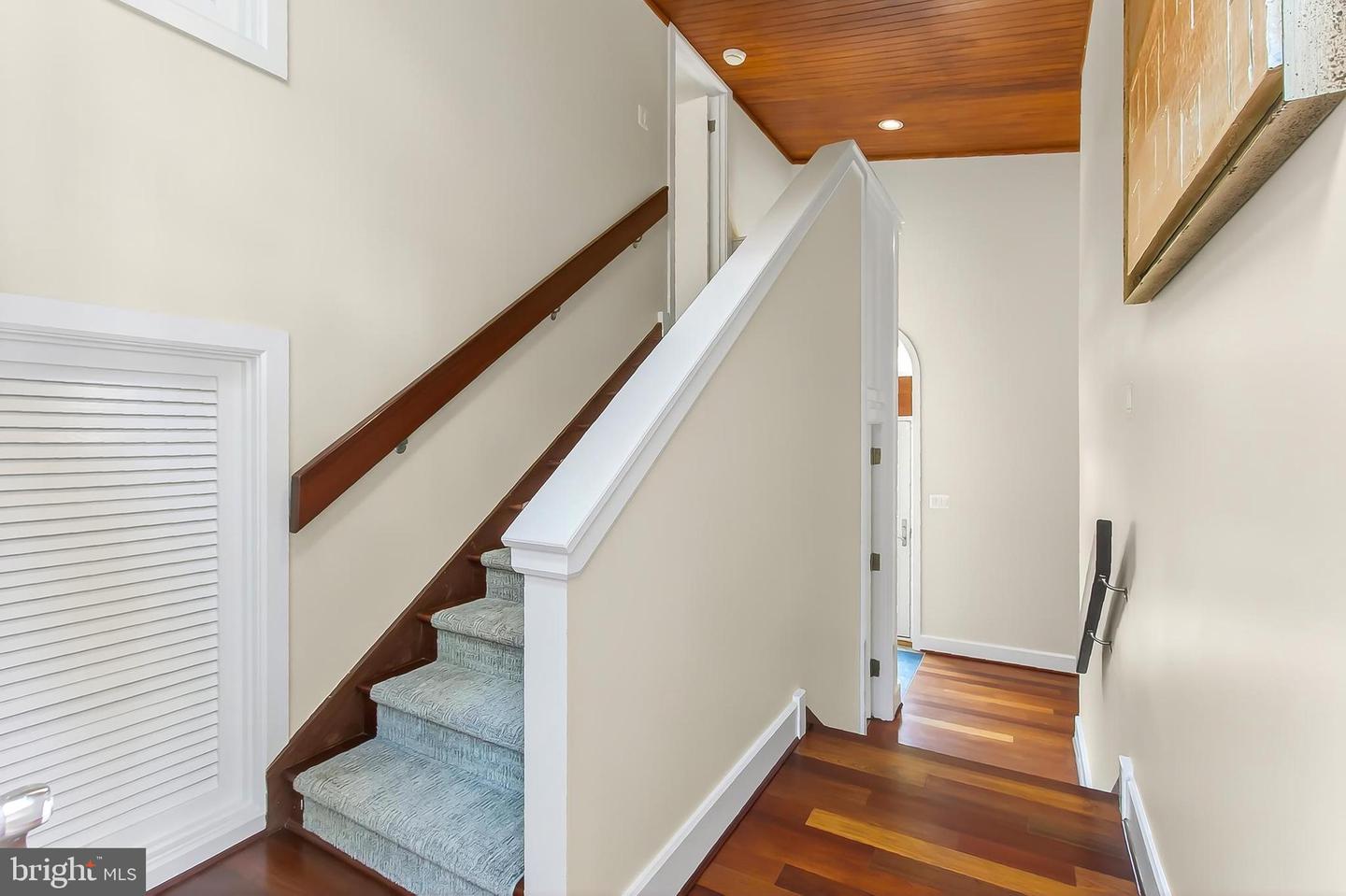 1753 ARMY NAVY DR, ARLINGTON, Virginia 22202, 6 Bedrooms Bedrooms, ,6 BathroomsBathrooms,Residential,For sale,1753 ARMY NAVY DR,VAAR2063716 MLS # VAAR2063716