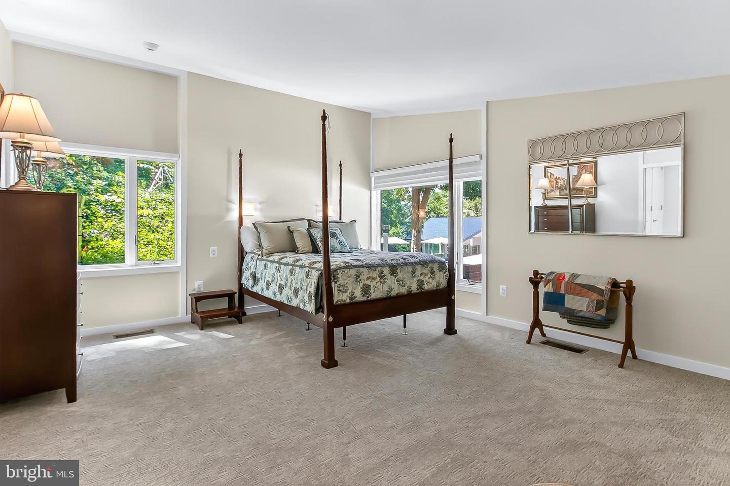 1753 ARMY NAVY DR, ARLINGTON, Virginia 22202, 6 Bedrooms Bedrooms, ,6 BathroomsBathrooms,Residential,For sale,1753 ARMY NAVY DR,VAAR2063716 MLS # VAAR2063716