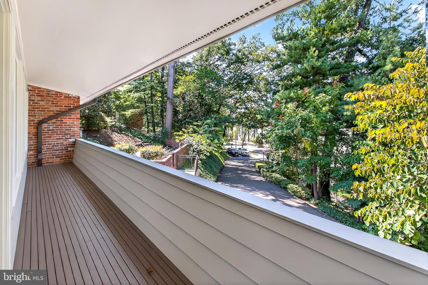 1753 ARMY NAVY DR, ARLINGTON, Virginia 22202, 6 Bedrooms Bedrooms, ,6 BathroomsBathrooms,Residential,For sale,1753 ARMY NAVY DR,VAAR2063716 MLS # VAAR2063716