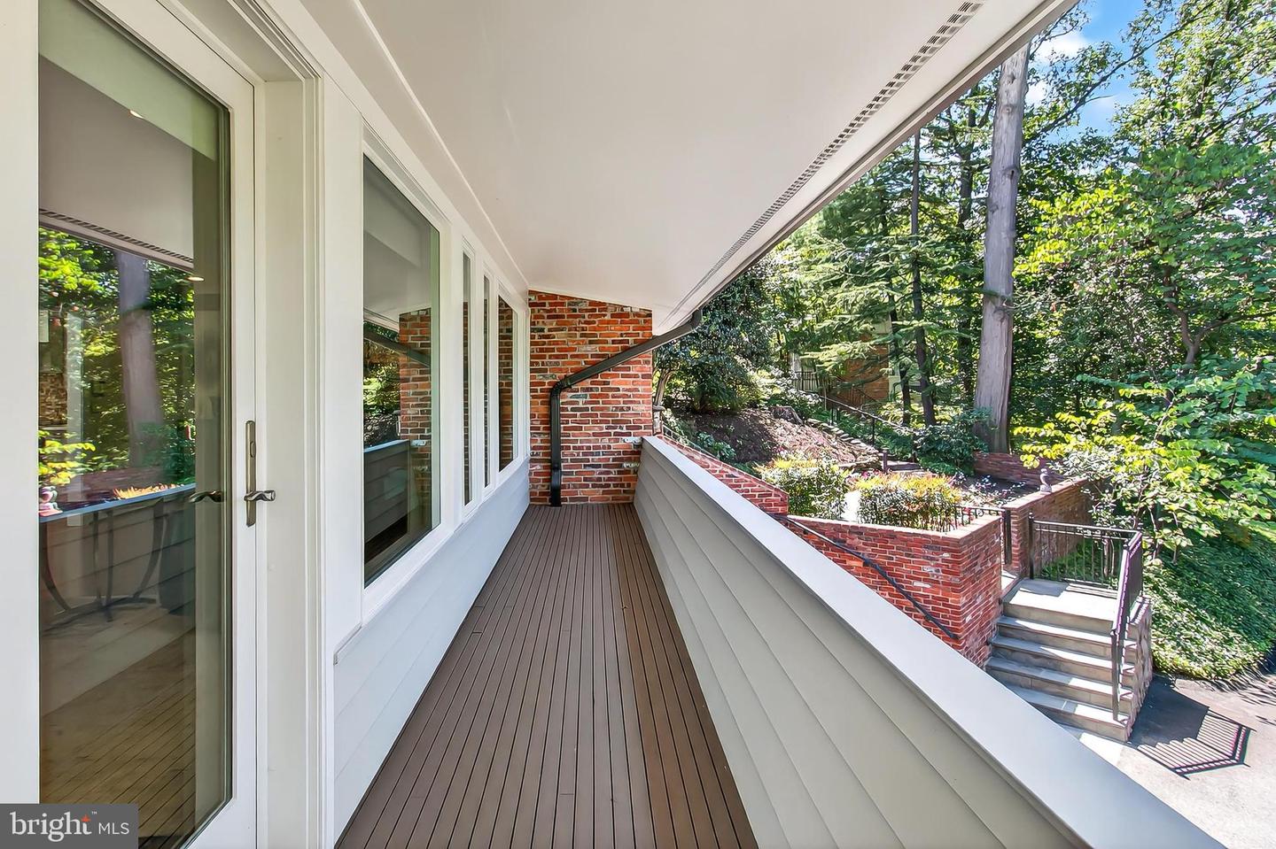 1753 ARMY NAVY DR, ARLINGTON, Virginia 22202, 6 Bedrooms Bedrooms, ,6 BathroomsBathrooms,Residential,For sale,1753 ARMY NAVY DR,VAAR2063716 MLS # VAAR2063716