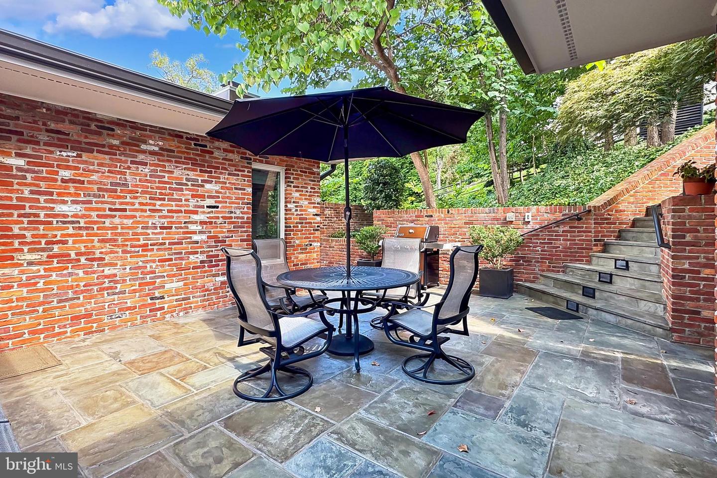 1753 ARMY NAVY DR, ARLINGTON, Virginia 22202, 6 Bedrooms Bedrooms, ,6 BathroomsBathrooms,Residential,For sale,1753 ARMY NAVY DR,VAAR2063716 MLS # VAAR2063716