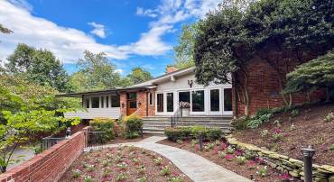 1753 ARMY NAVY DR, ARLINGTON, Virginia 22202, 6 Bedrooms Bedrooms, ,6 BathroomsBathrooms,Residential,For sale,1753 ARMY NAVY DR,VAAR2063716 MLS # VAAR2063716