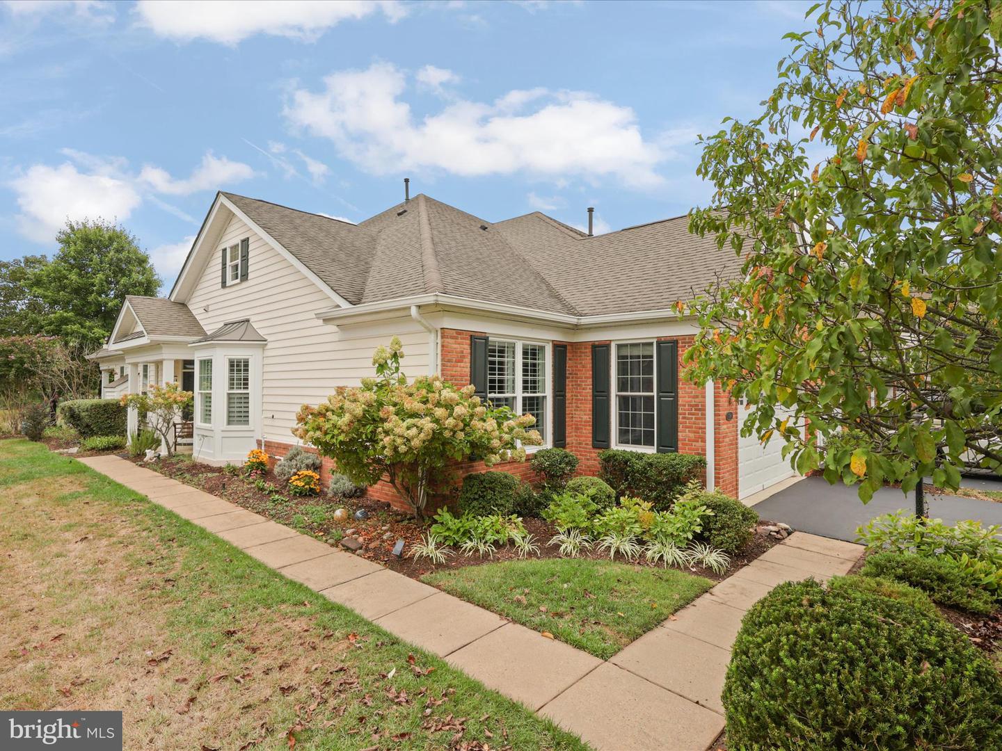5108 PEYTON CHAPEL DR, HAYMARKET, Virginia 20169, 2 Bedrooms Bedrooms, ,2 BathroomsBathrooms,Residential,For sale,5108 PEYTON CHAPEL DR,VAPW2104258 MLS # VAPW2104258